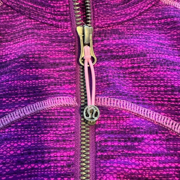 Lululemon Hustle in Your Bustle Jacket 4 - Picture 7 of 9